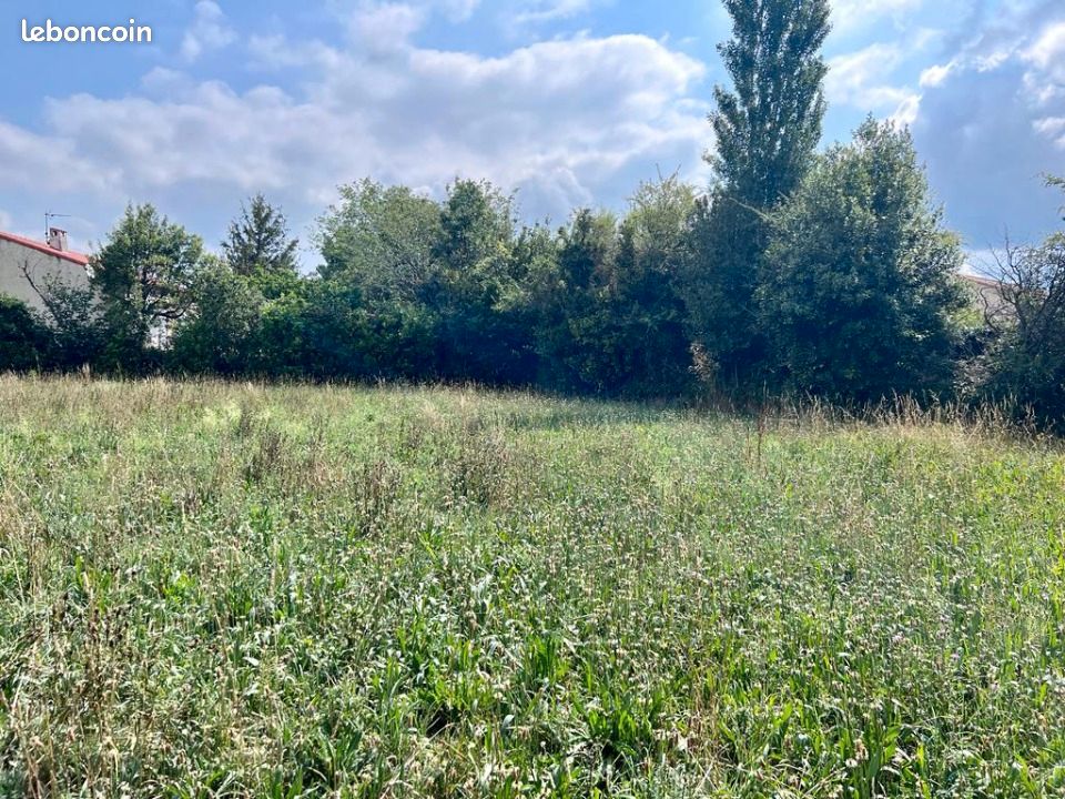 Terrain 680 m² · à Fos-sur-Mer · 284 900 €