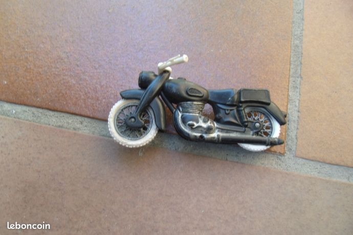 Figurine Minialuxe – Motard Police De La Route – France – Occasion
