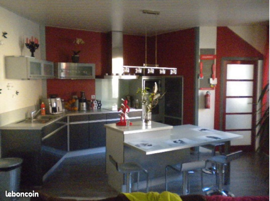 Appartement 3 pièces 89 m² · à Maîche · 89 m² · 900 €