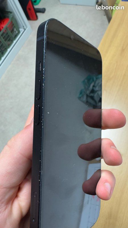 IPhone 14 (image 4)