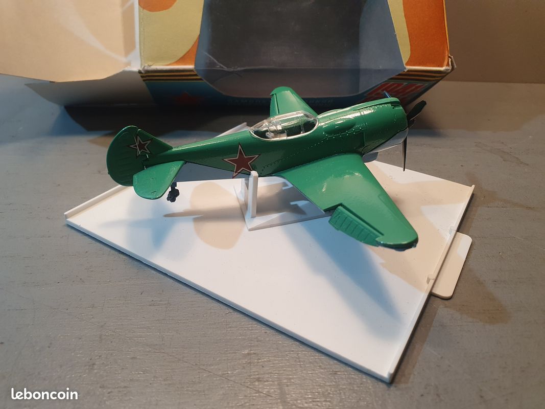 Avion LA-5 Miniature échelle 1:72 – Métal, Fabrication URSS, Collection
