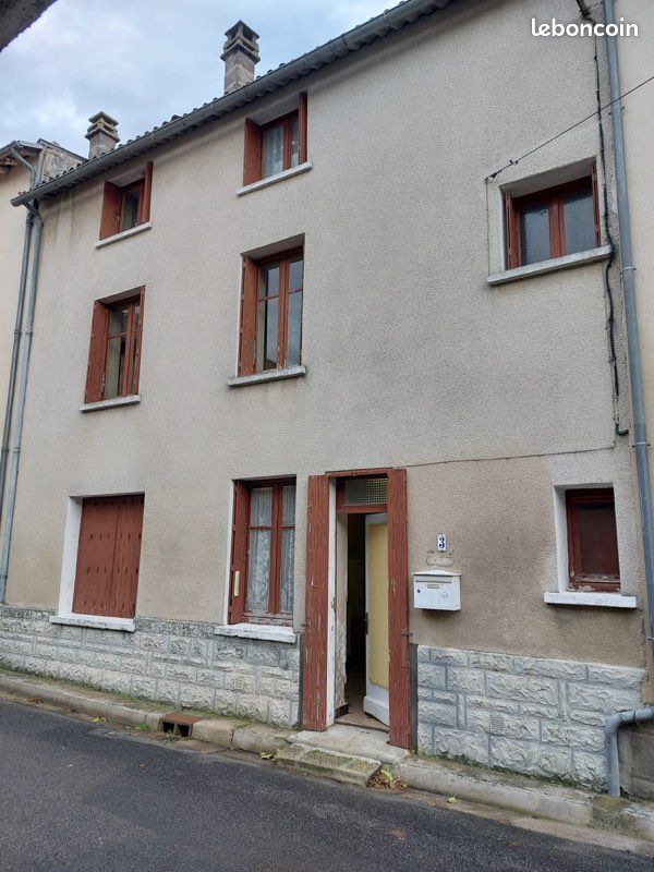 Maison 5 pièces 90 m² · à Mirebeau · 90 m² · 33 000 €