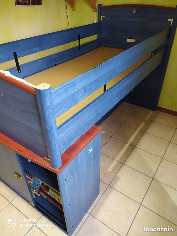 Grand lit enfant avec nombreux rangements (image 2)