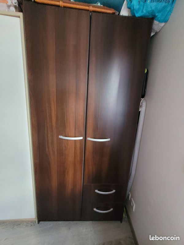 Armoir double porte couleur bois foncé (image 5)