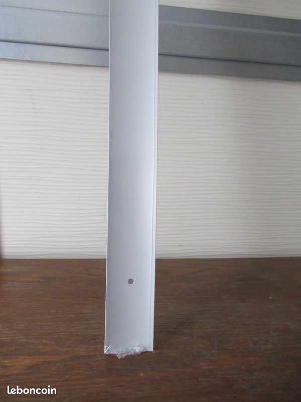 Barre de seuil alu marque artens 93 cm de longueur avec vis et cheville (image 10)