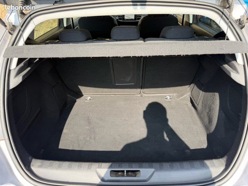 PEUGEOT 308 II (2) 1.6 BlueHDi S&S 120CH ALLURE /Camera 360 /Carplay /Clim auto (image 9)