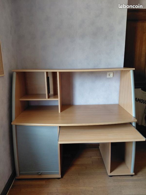Bureau (image 3)