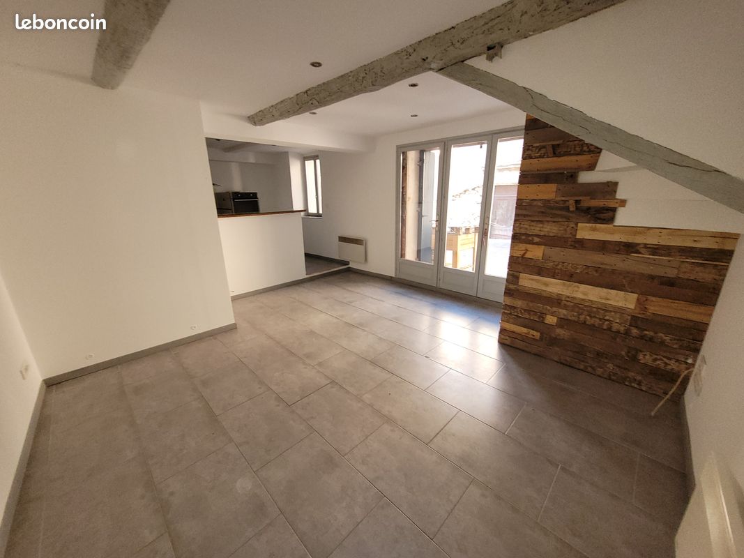 Maison 4 pièces 61 m² · à Fleury · 61 m² · 122 000 €