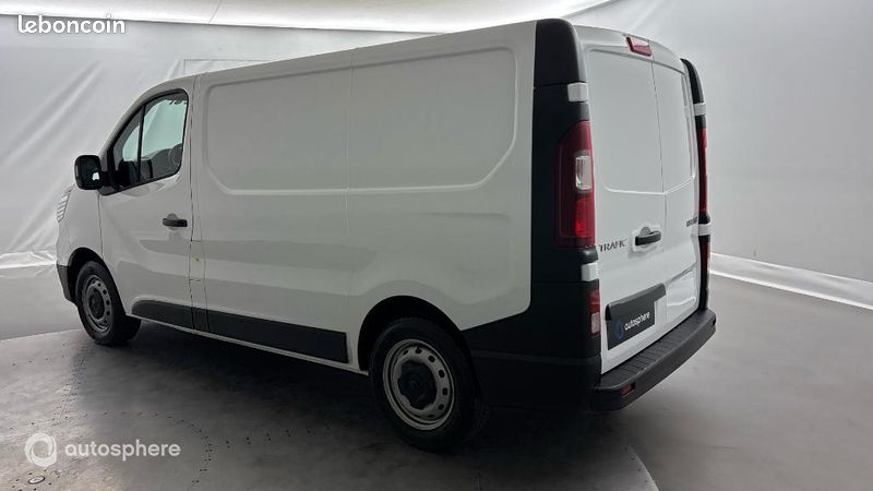 Renault Trafic Véhicule utilitaire ou Société L1H1 3T 2.0 Blue dCi 130ch Confort E6E (image 7)