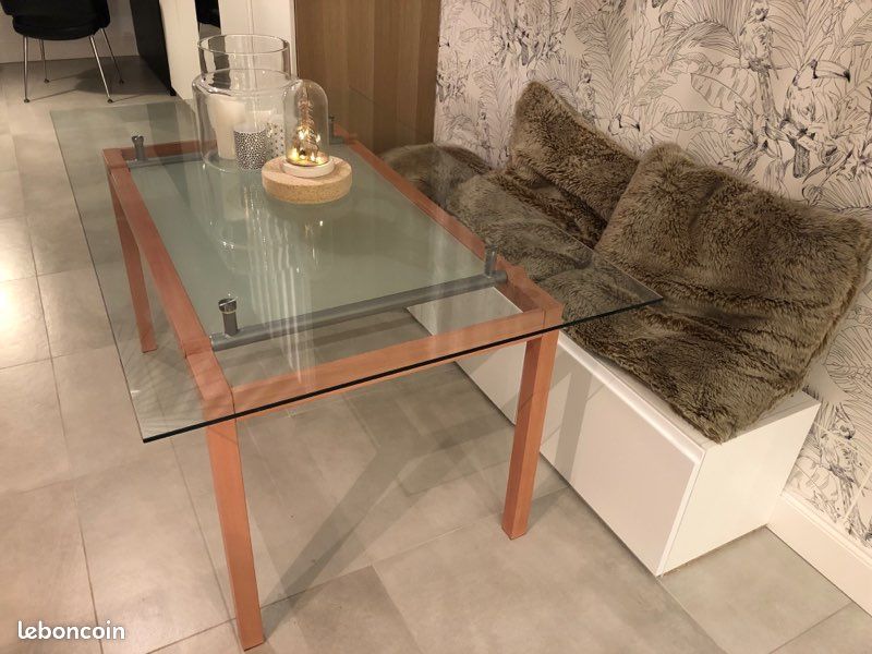 Belle table 6 personnes : verre et métal décor bois (image 4)