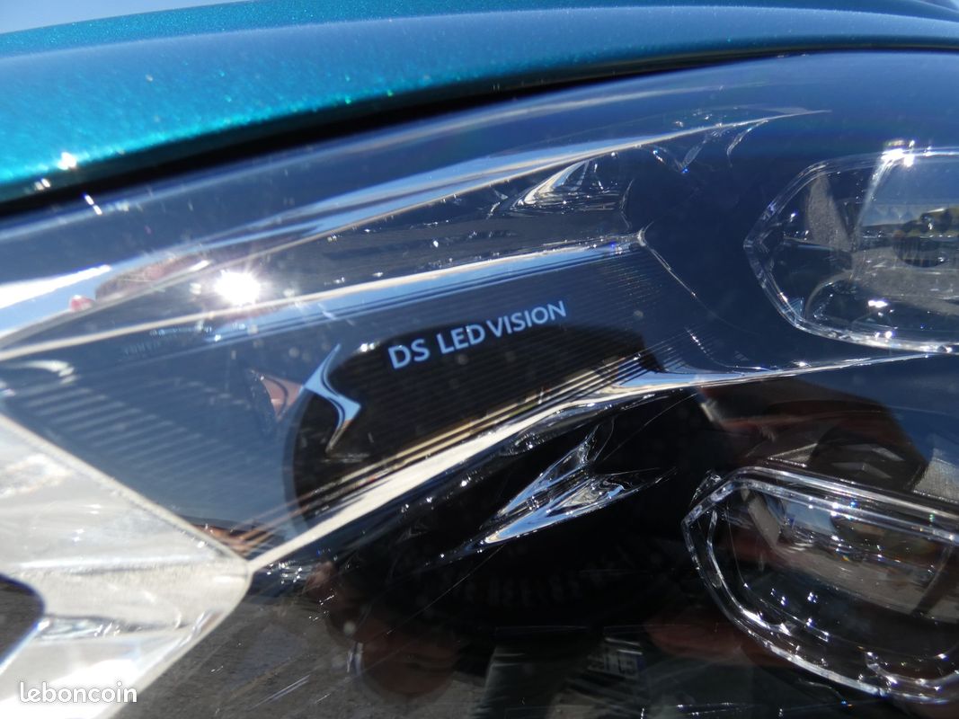 DS DS3 CROSSBACK BlueHDi 130 EAT8 Grand Chic (image 30)
