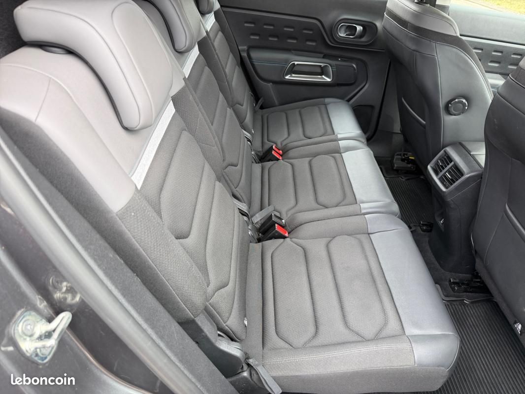 Citroën C5 Aircross (2) 1.6 HYBRIDE RECHARGEABLE 180 FEEL E-EAT8 (image 21)