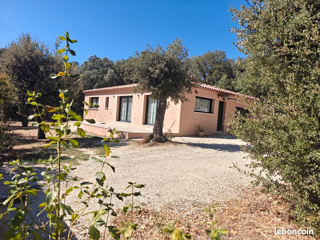 Maison 3 pièces 97 m² · à Saint-Privat-des-Vieux · 97 m² · 389 600 €