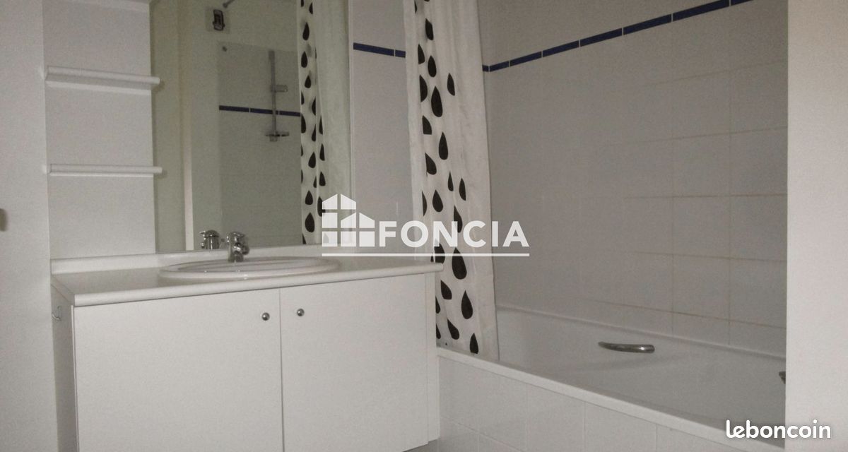 Appartement 3 pièces 61 m² · à Avrillé · 61 m² · 633 €/mois