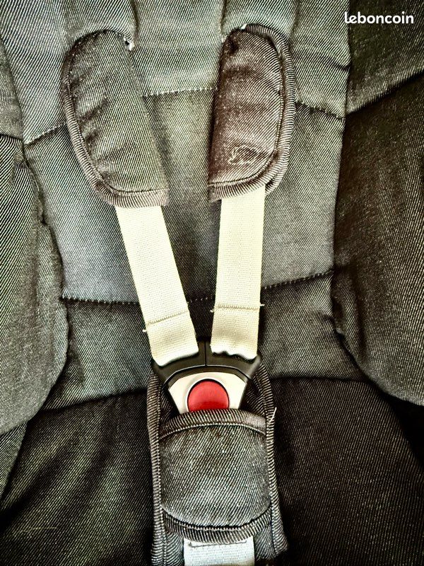 Cosy Bébéconfort Cabriofix, base Isofix, habillage pluie (image 2)