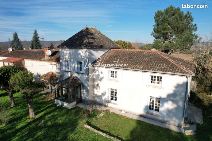 Ferme 6 pièces 275 m²