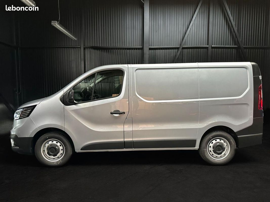 Renault trafic l1h1 advance 3t bluedci 150 auto - cam-clim auto-main libre-nav-rs-26658ht (image 2)