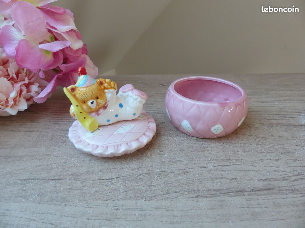 Petite boite à bijoux rose en céramique motif ourson (image 2)