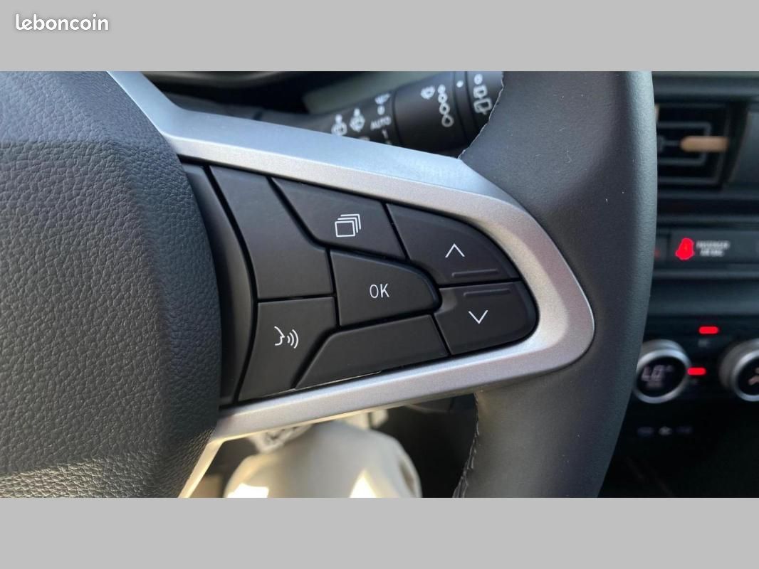 Dacia Jogger TCe 110 7 pl Extreme (image 16)