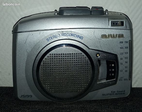 BALADEUR WALKMAN CASSETTE aiwa HS-TX406 vintage avec sa boite d'origine
