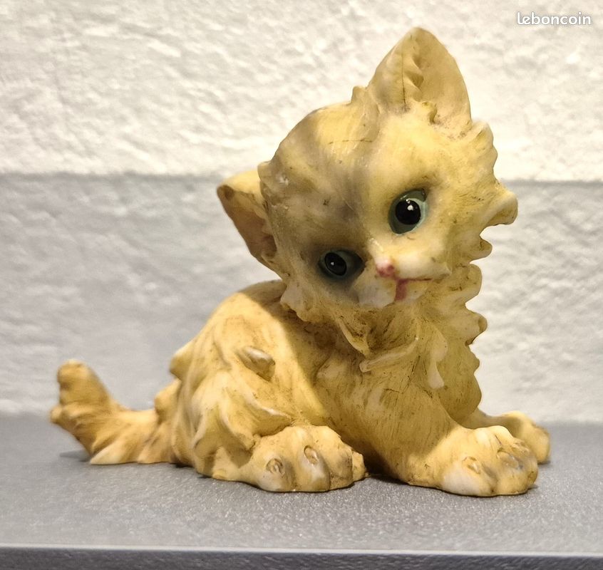 Figurine Porcelaine – 3 Chats Mignons – Statuette Deco – Thème Chaton – Excellent état