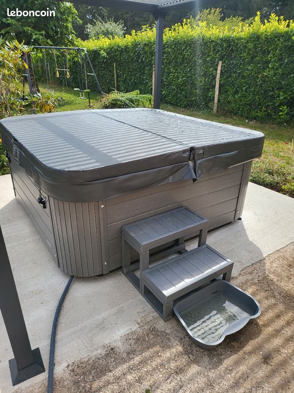 SPA jacuzzi (image 3)