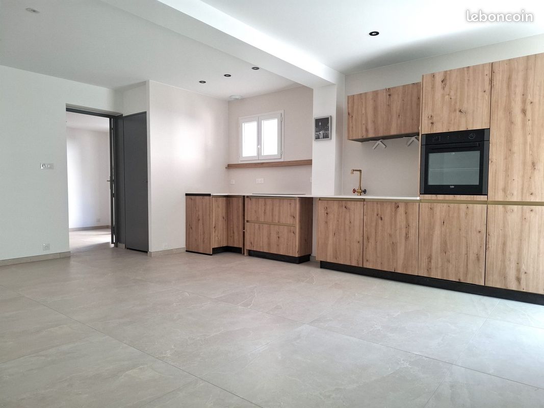 Appartement 2 pièces 47 m² · à Aix-les-Bains · 47 m² · 249 000 €