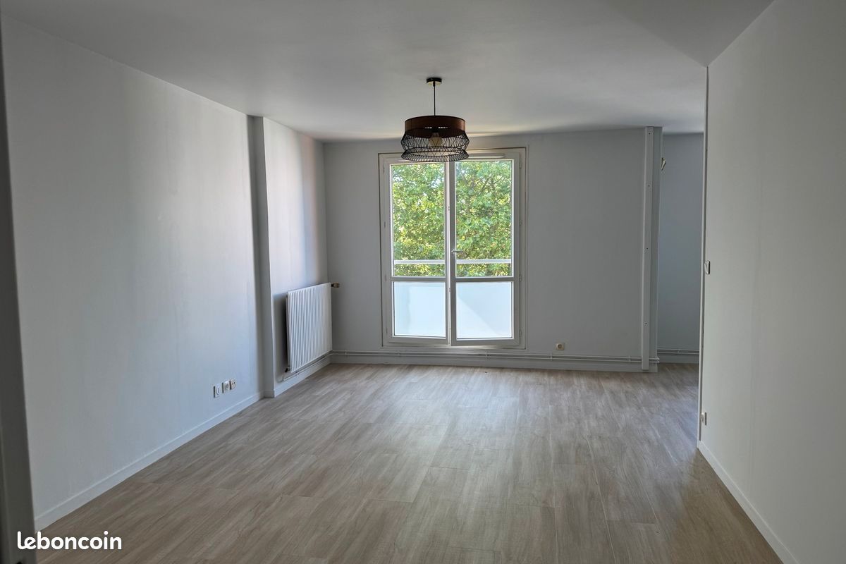 Appartement 5 pièces 97 m² · à Le Havre · 97 m² · 129 000 €