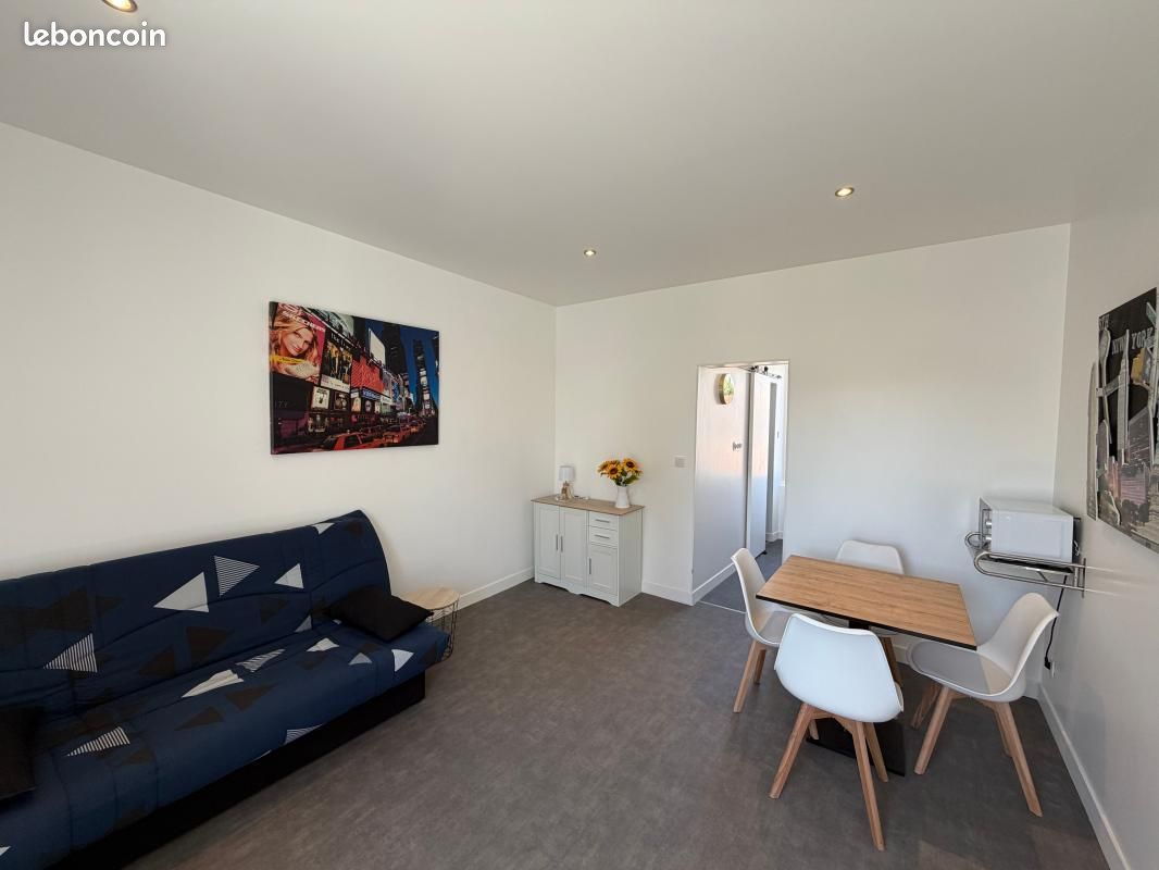 Appartement 1 pièce 23 m² · à Vierzon · 23 m² · 400 €