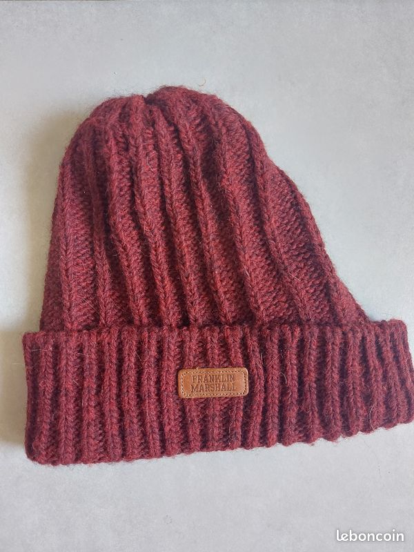 Bonnet (image 1)