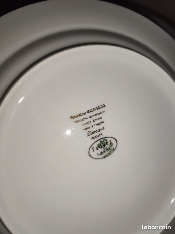 Service de table porcelaine de Limoges MALEVERGNE - Or fin incrustation (image 4)