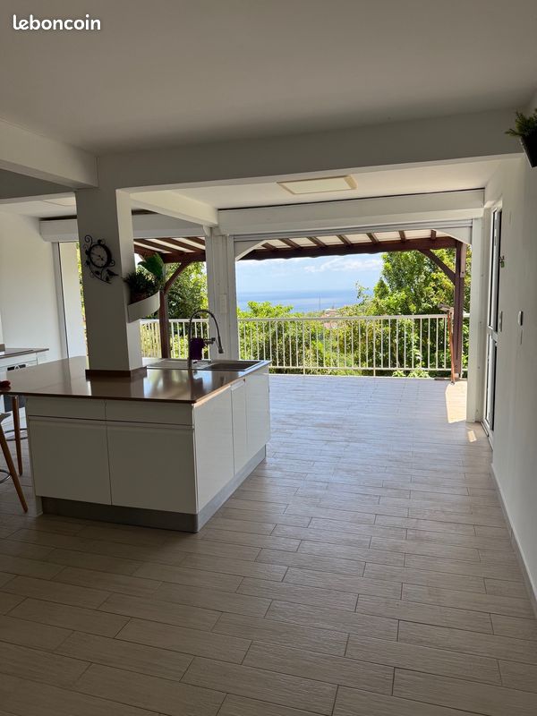 Appartement 4 pièces 80 m² · à Schoelcher · 80 m² · 1 250 €/mois