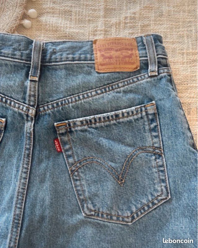 Short en jean Levis 501 femme 36-38 français (image 2)