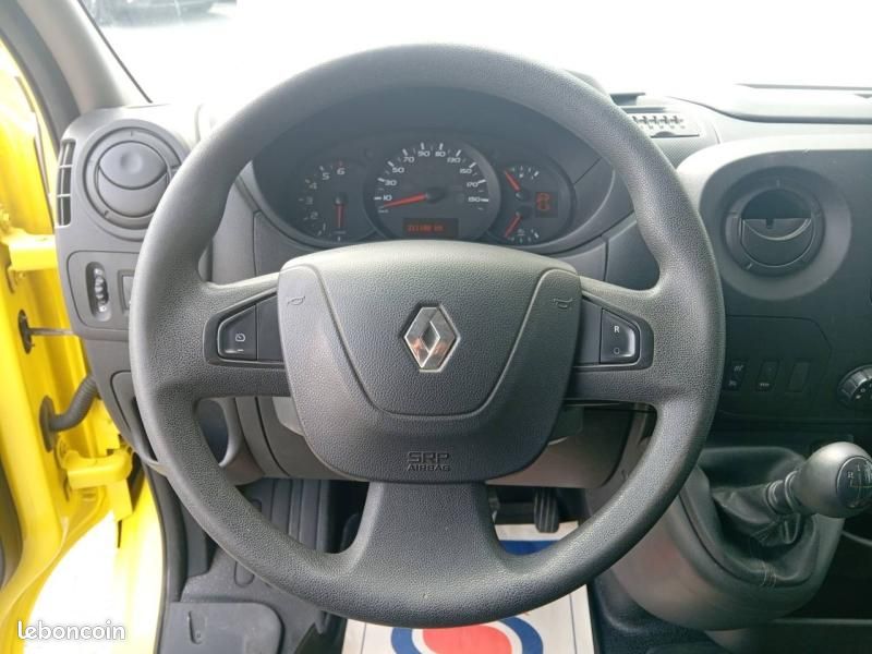 Renault Master PlanCb 14 900 HT L3H2 2.3 dCi 110ch Grand Confort HAYON (image 8)