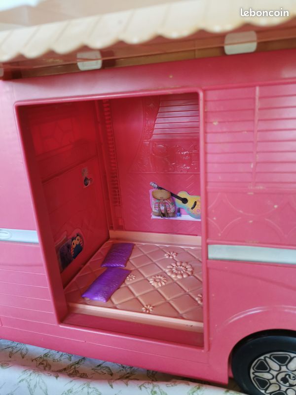 Camping car Barbie (image 2)