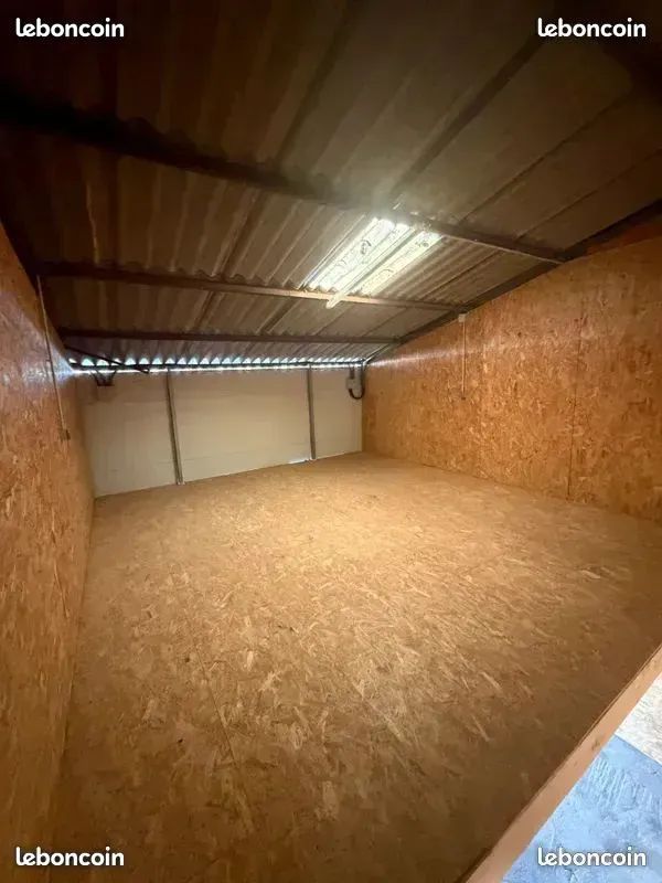 Local commercial 1 pièce 32 m² · à Denguin · 32 m² · 185 €/mois