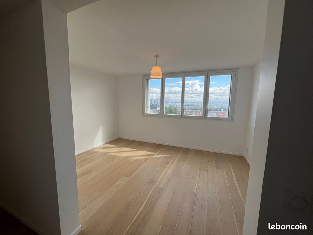 Appartement 3 pièces 60 m² · à La Mulatière · 60 m² · 880 €