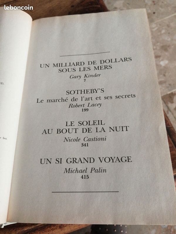 Livre roman (image 2)