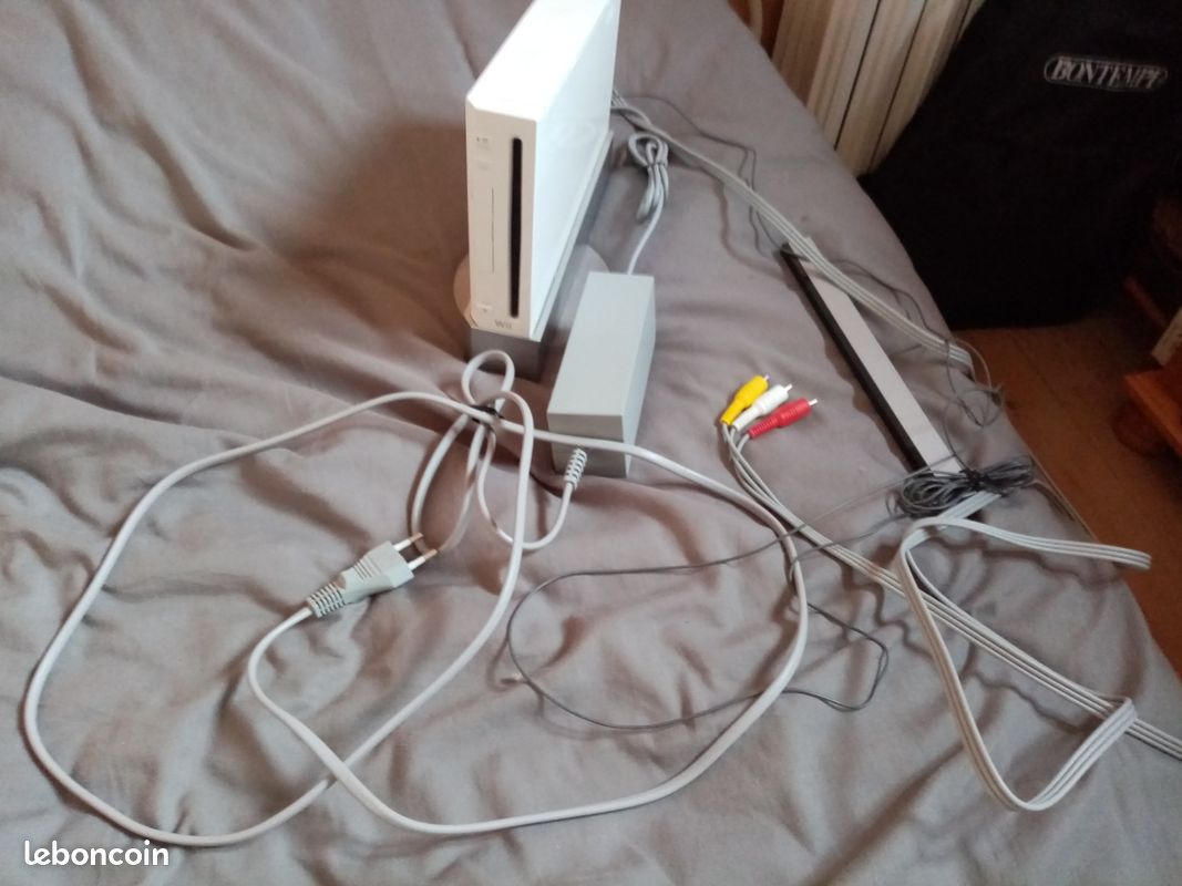 Wii et accessoires (image 1)