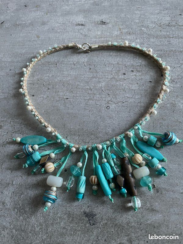 Collier femme vintage blue fait main (image 1)