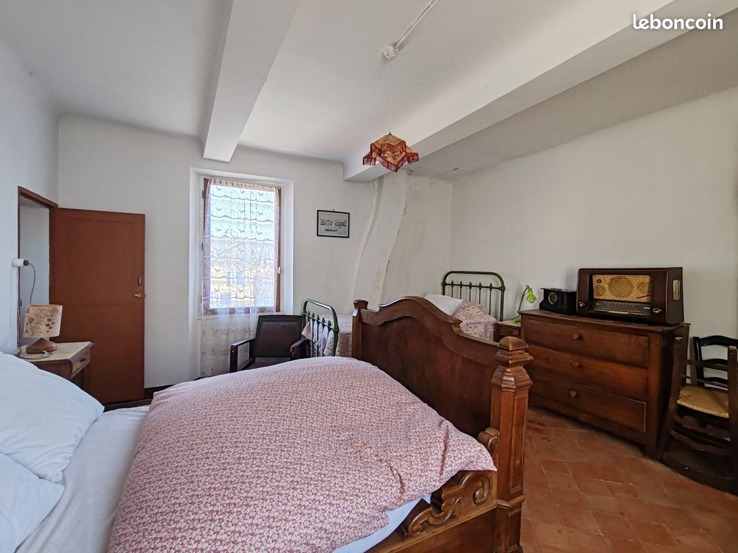 Maison 4 pièces 80 m² · à Sigonce · 80 m² · 140 000 €