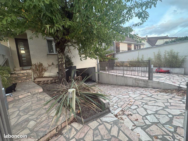 Maison 4 pièces 90 m² · à Champigny-sur-Marne · 90 m² · 2 200 €/mois