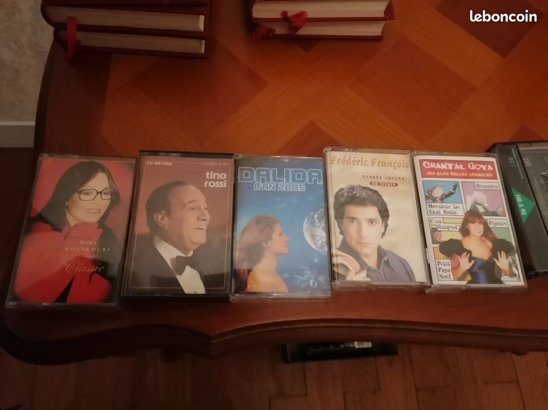 DVD pièces de théâtre cassettes variétés livres guerre (image 2)