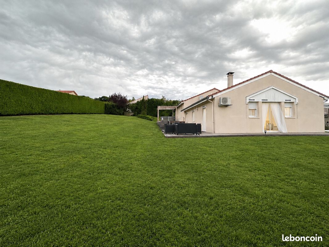 Maison 5 pièces 110 m² · à Aubière · 110 m² · 1 750 €/mois