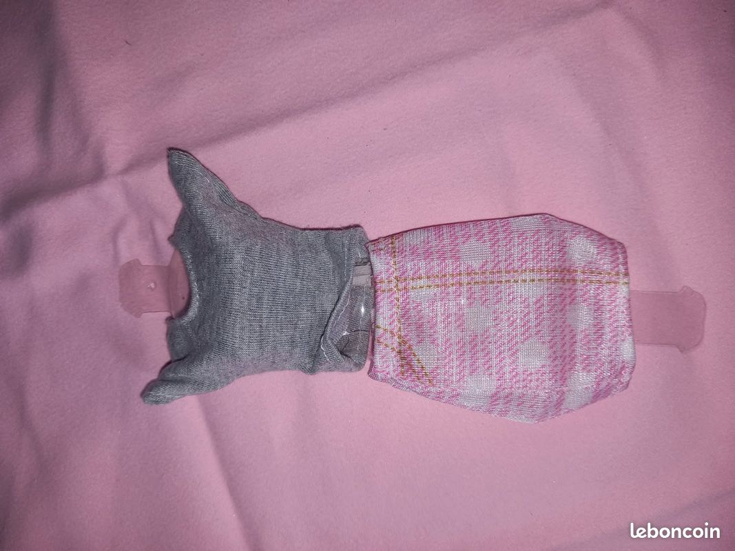 Lot de vêtements poupées barbie (image 19)