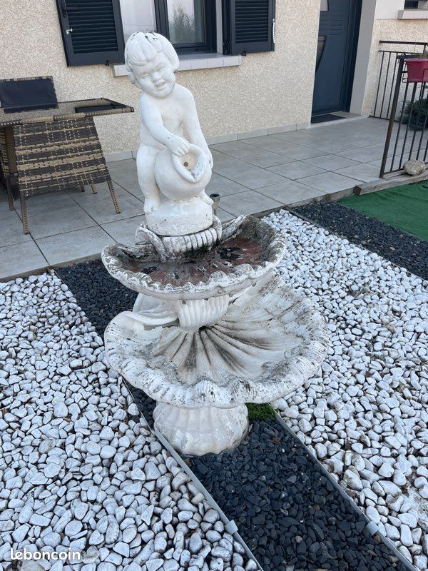 SUBLIME ANGELOT CHERUBIN En Resine Doree Tres Bon Etat EUR 16,00