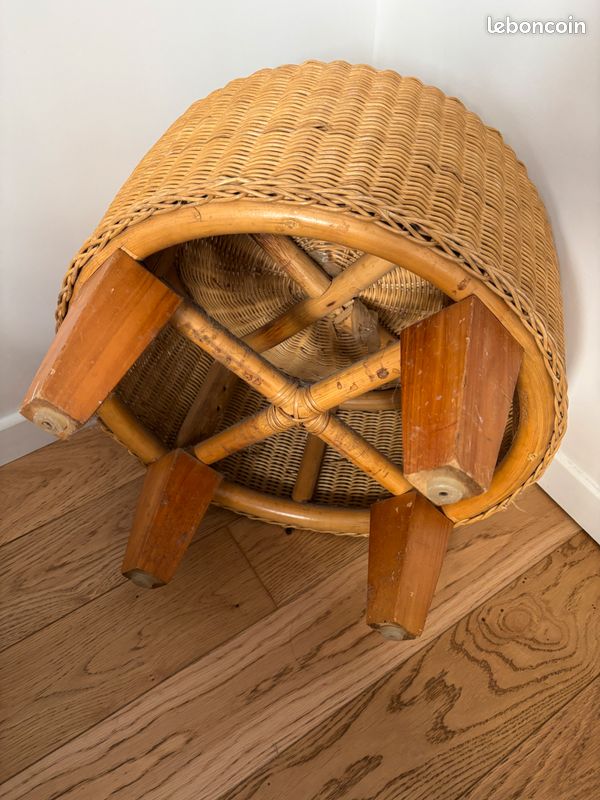 Tabouret en rotin - La Brocante En Ligne