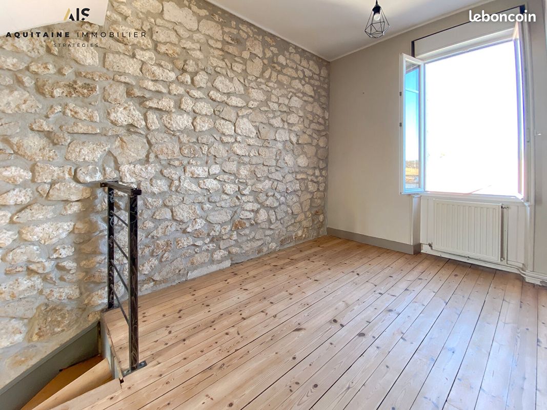 Maison 4 pièces 117 m² - Gond-Pontouvre 16160 (image principale 5)