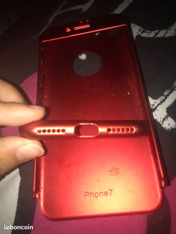 Coque un peu cassé (image 6)