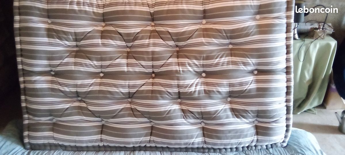 Sommier et matelas (image 1)